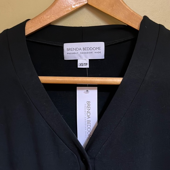 NWT BRENDA BEDDOME Short Cardigan Top - Black - XS - Picture 7 of 13